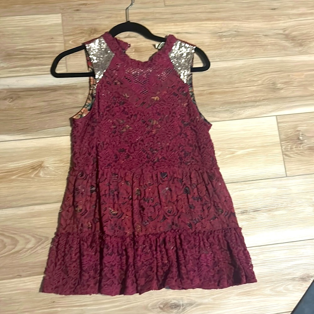BKE Lace Tank Blouse small
